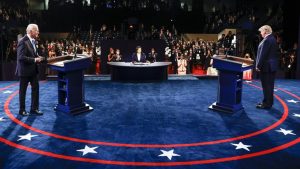 Joe Biden y Donald Trump en el último debate antes de las elecciones / Foto: CSPAN