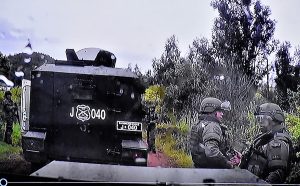 Fotografías mostrada por la Fiscalía en la audiencia de formalización de los cuatro ex carabineros imputados por el homicidio de Camilo Catrillanca. Foto: Agencia Uno.