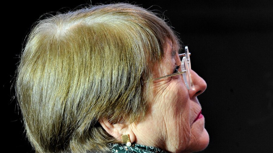 ¿Por qué Bachelet es la candidata favorita del Partido Comunista? Por Jorge Schaulsohn