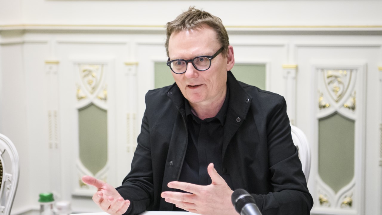 Entrevista Pivotes/Ex-Ante: Las definiciones sobre Chile de James Robinson, Nobel de Economía 2024
