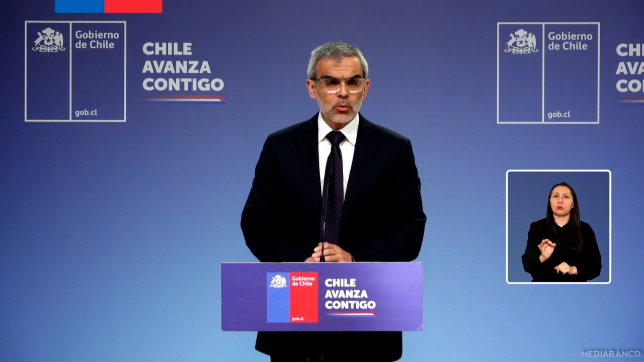Detención de Monsalve: Ministro Cordero elude referirse a responsabilidad del Gobierno en el caso