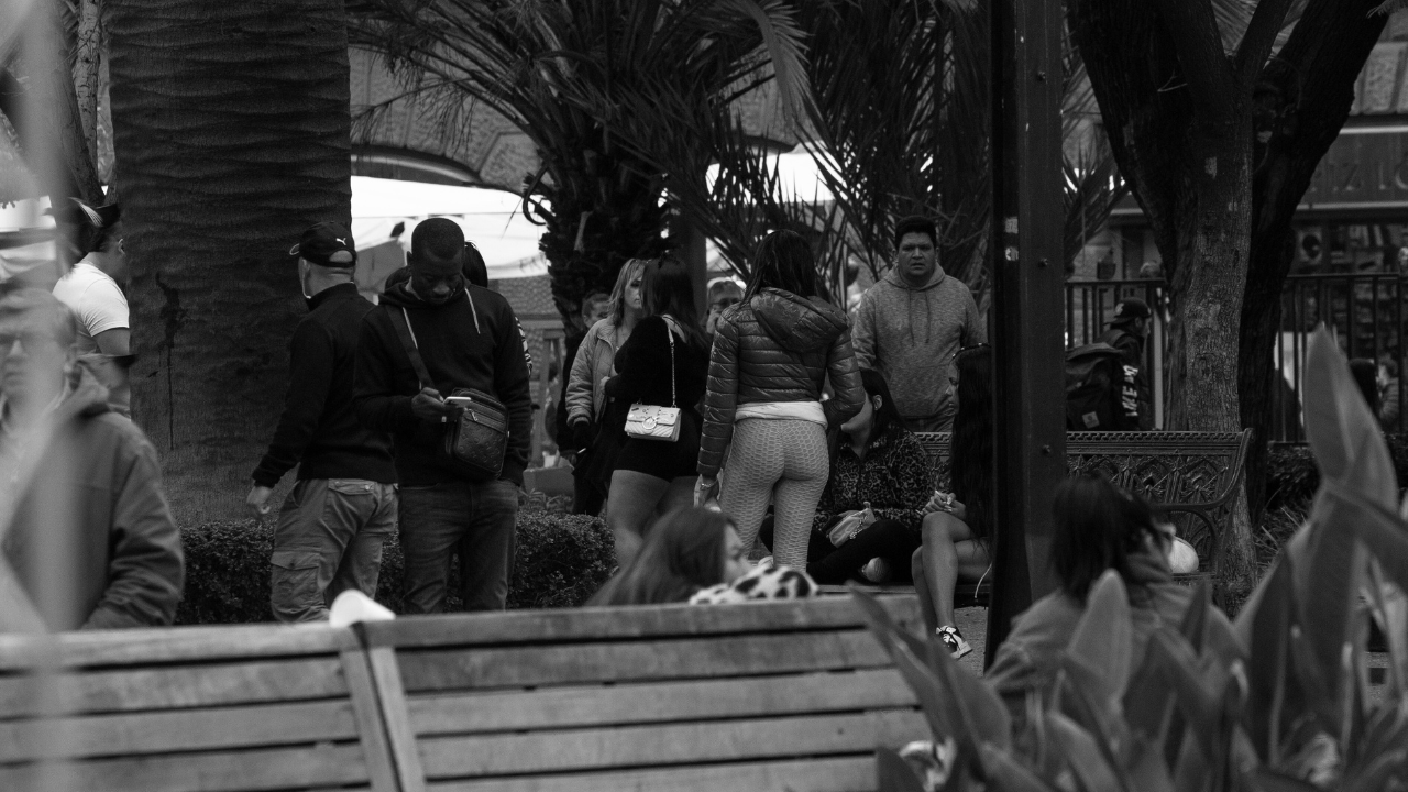 Crónica: El explosivo aumento de la prostitución en el centro de Santiago