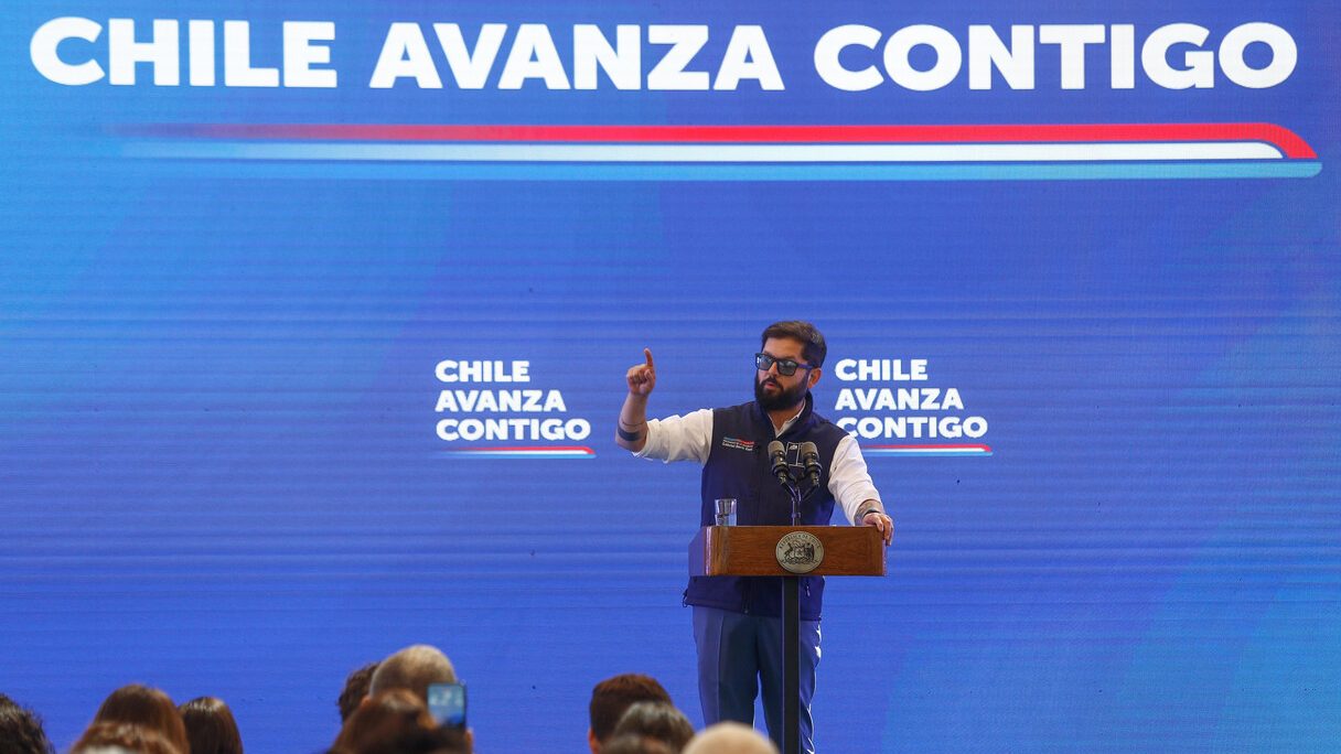 Crónica: La autocomplaciente celebración de Boric de su tercer aniversario