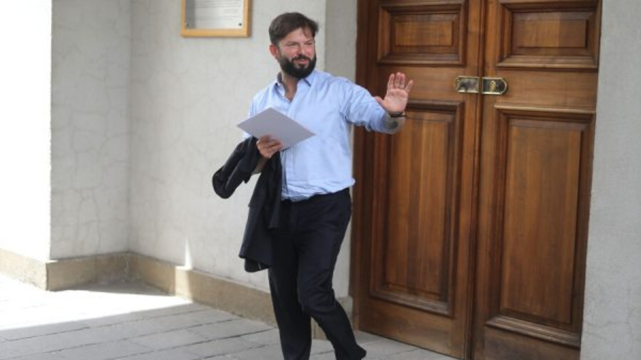Tres años de dogma: El último 11 de marzo de Boric. Por Kenneth Bunker