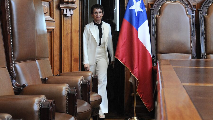 Cómo Carolina Tohá tomó su decisión de ser candidata