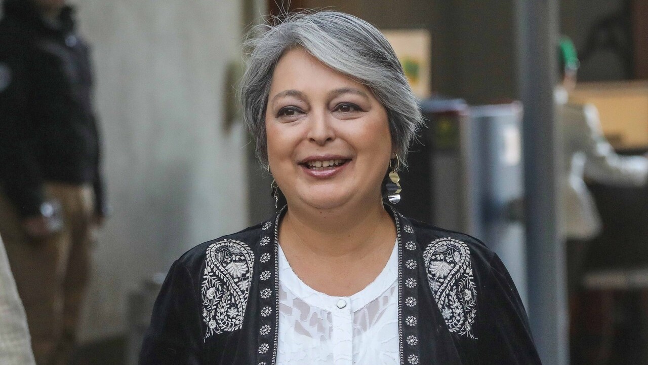 Ministra Jara presenta su renuncia a Gabriel Boric y asume candidatura presidencial por el PC