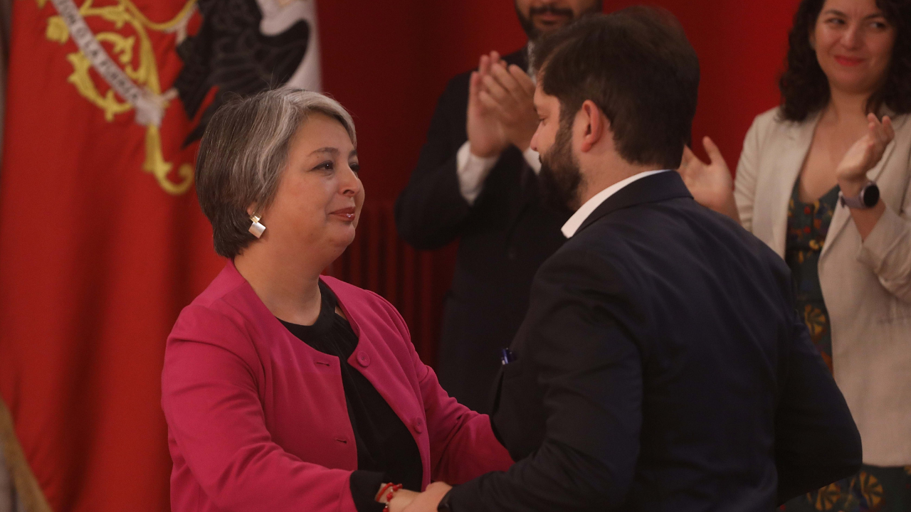 La trama interna del PC que amenaza la candidatura de Jeannette Jara