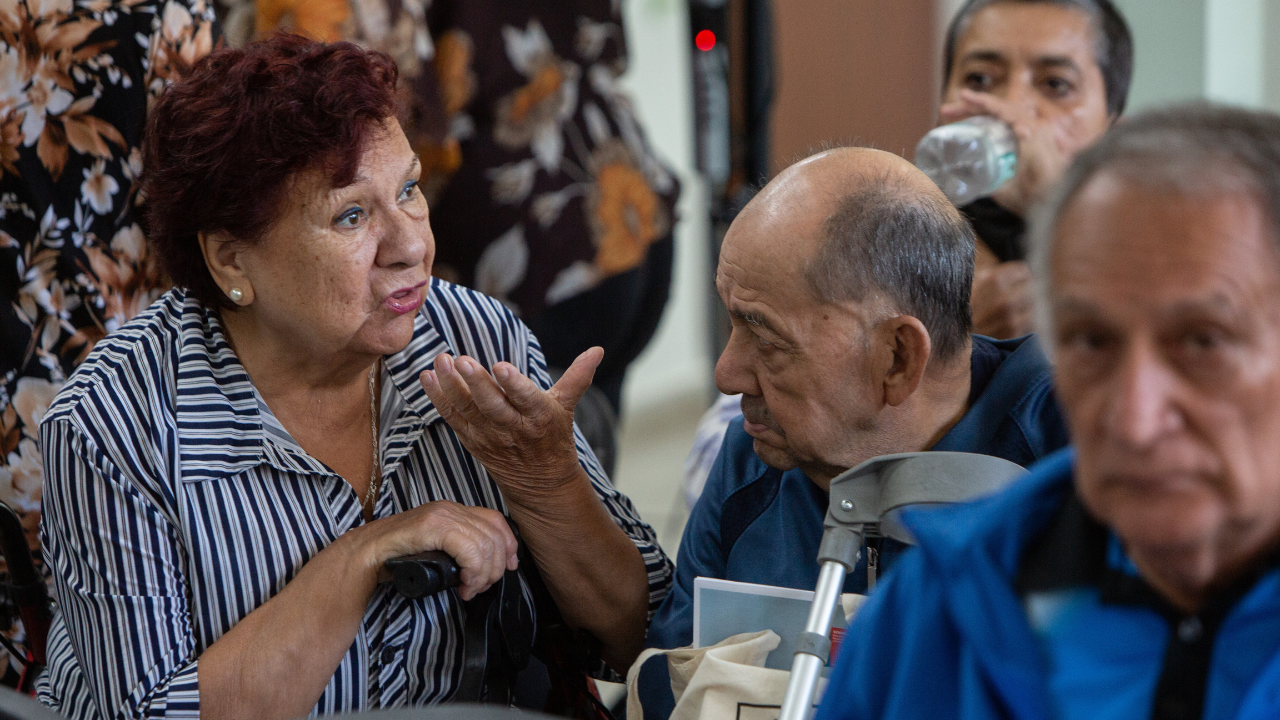 Contribuciones de Adultos Mayores: ¿Un sistema tributario más justo y sostenible? Por Claudia Meza