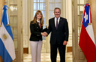La misión de Ximena Rincón en Buenos Aires para amarrar acuerdo de exportación de gas