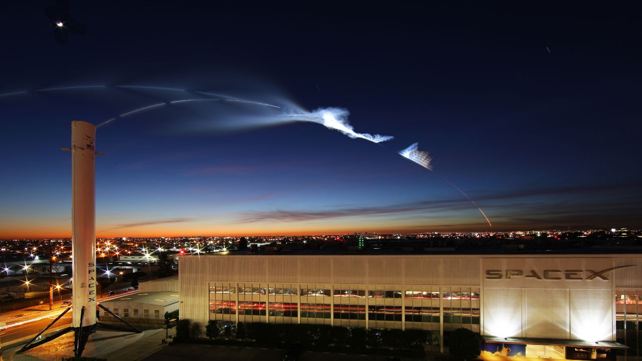 El plan de Elon Musk con SpaceX: poner los centros de datos en el espacio y luego obtener ganancias