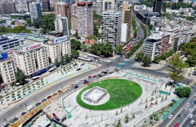 El comercio deja atrás el 18-O y vuelve a apostar por eje Baquedano: se otorgaron 48 patentes nuevas entre 2023 y 2025