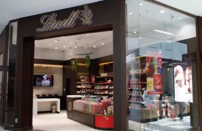La receta de la chocolatería suiza Lindt para multiplicar sus tiendas en Chile durante este año