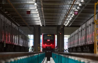 Alstom: la gigante francesa detrás de la Línea 7 de Metro que ahora apunta a la conexión con el Aeropuerto de Santiago