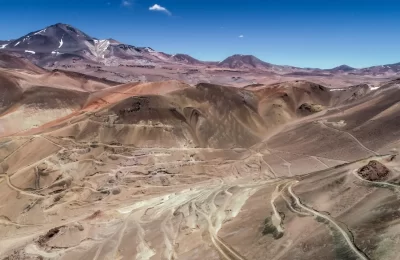 Permisología: El desconocimiento de las autoridades ante llamativas exigencias a los cinco mayores proyectos de la era Kast