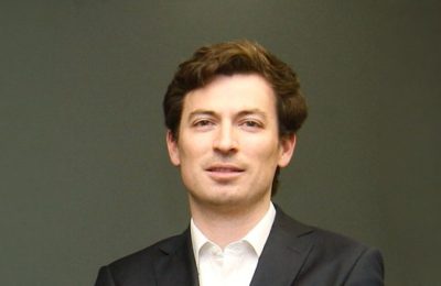 Tomás Bunster: La mano derecha de Quiroz que asumió a los 33 años como subsecretario subrogante de Hacienda