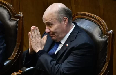 Compensación por fin de contribuciones: El intento fallido de acelerar la aprobación del último tramo del plan Quiroz